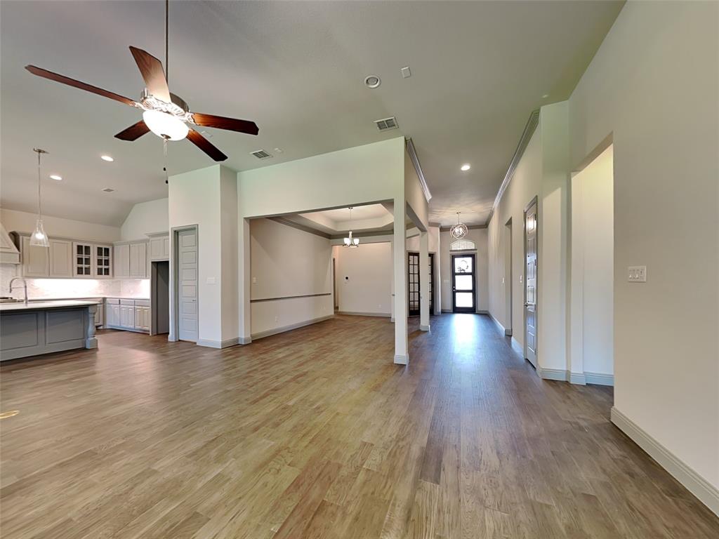 614 Summer Oaks Drive