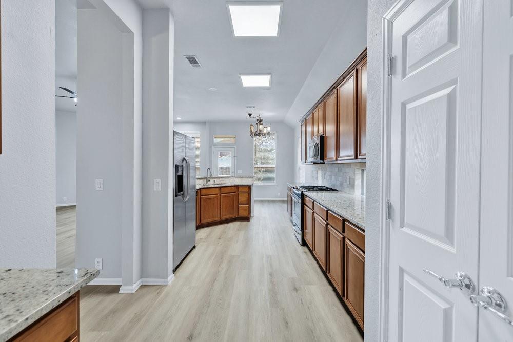 Beechwood Creeks - Residential Lease