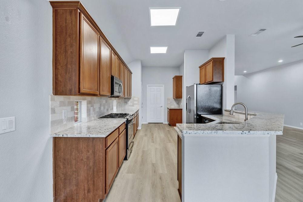 Beechwood Creeks - Residential Lease