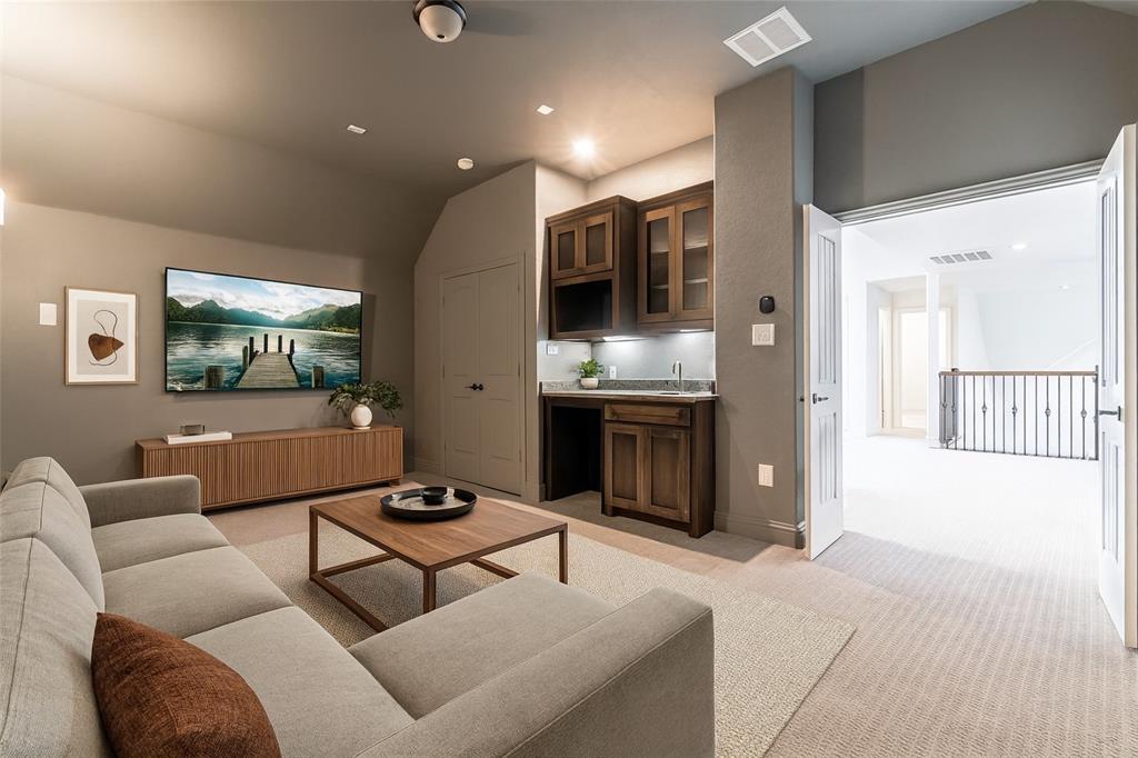 La Frontera - Residential