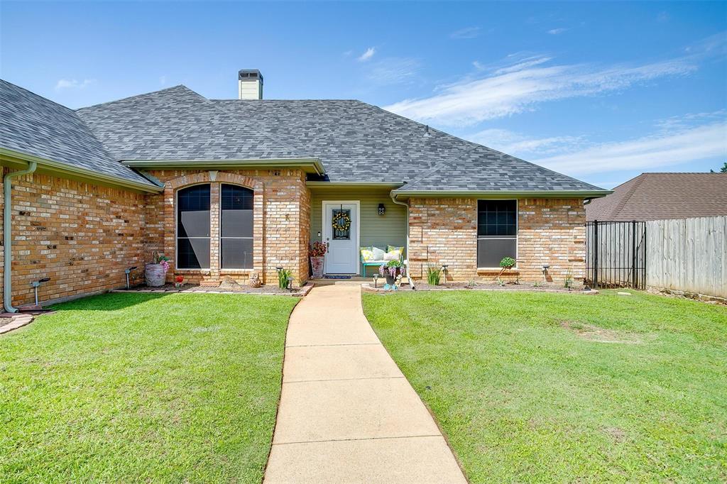 105 Shorewood Place