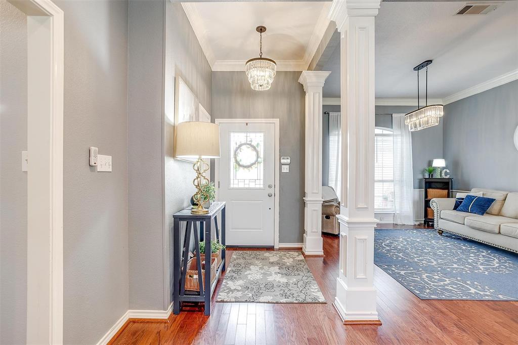 105 Shorewood Place