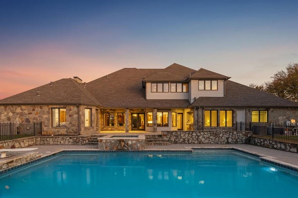 362 WOODLAND HILLS DR, SHERMAN, TX 75092 - Image fa9beeff7ca8413a48e5a8ef4c7b7080/3782894038