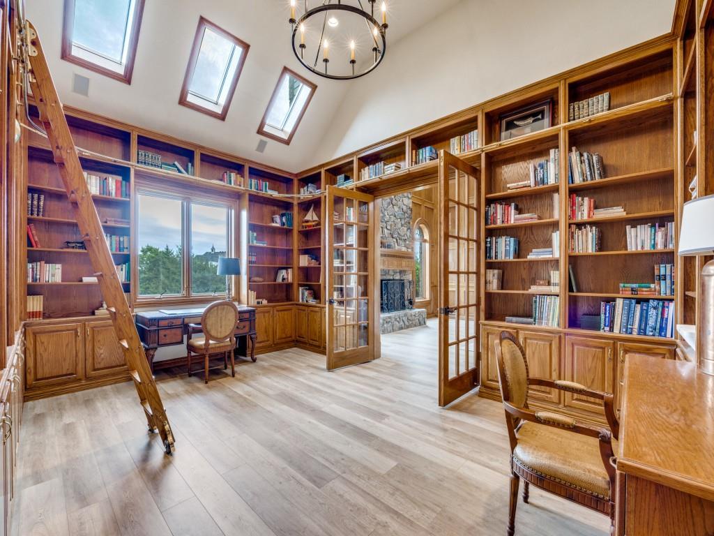 Woodland Hills Add - Residential