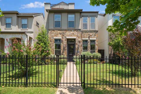 Photo of 5129 Artemesia Lane, Dallas, TX 75209 (MLS # 21369108)