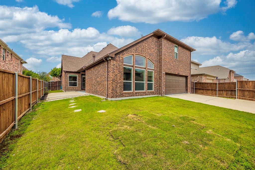 5650 Civetta Court