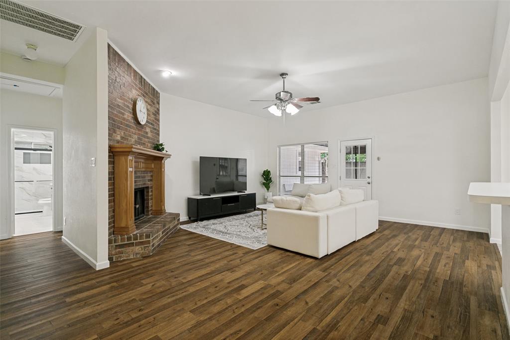 724 Bluebonnet Drive