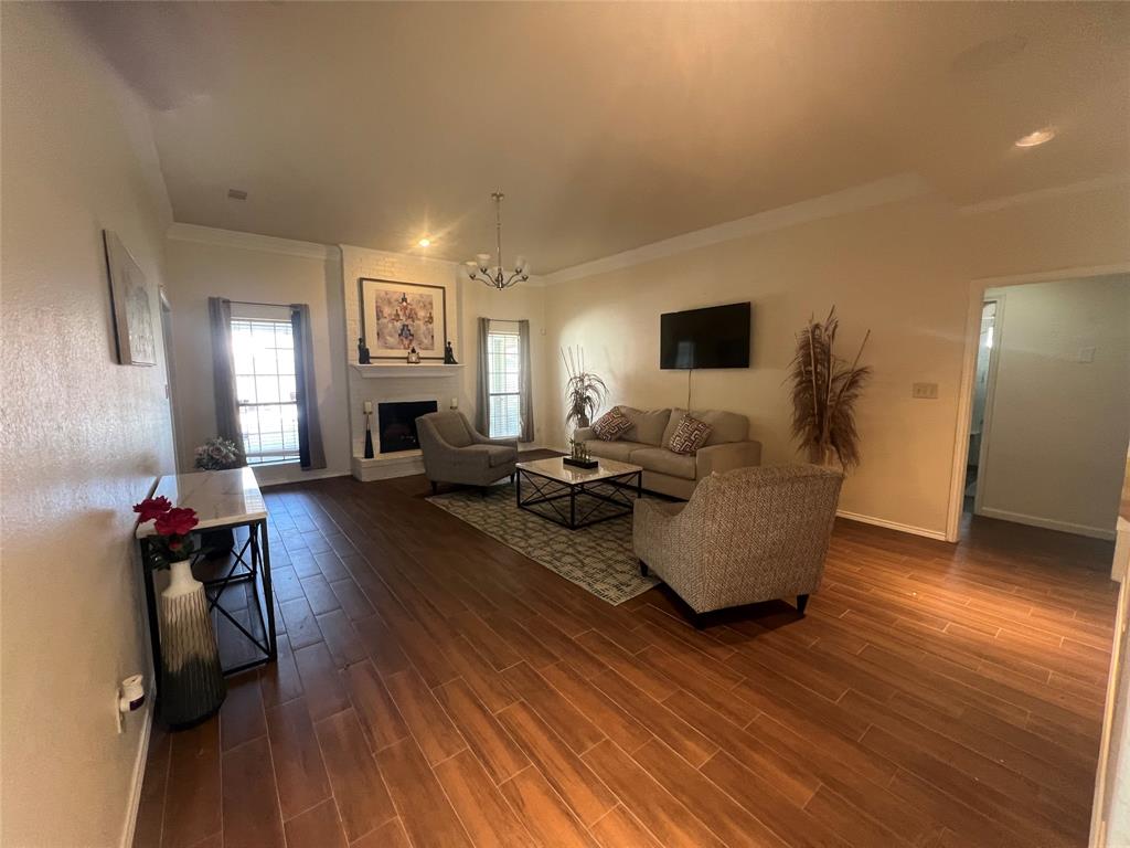 2307 Honeysuckle Drive