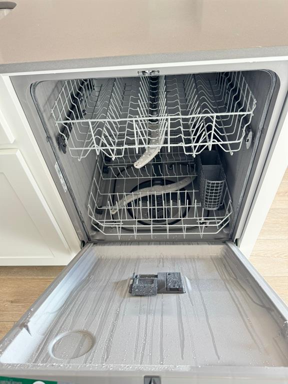 Rolling Ridge Phase 1 - Residential Lease