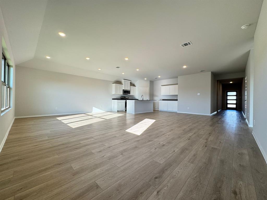 Rolling Ridge Phase 1 - Residential Lease