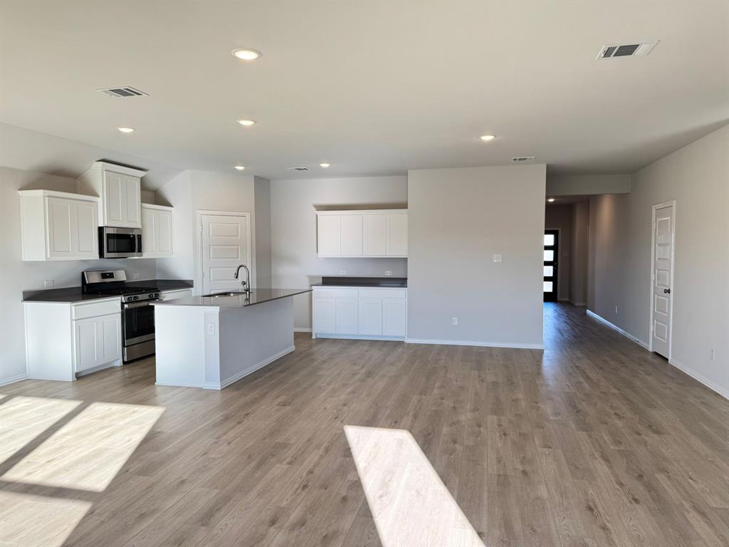 Rolling Ridge Phase 1 - Residential Lease