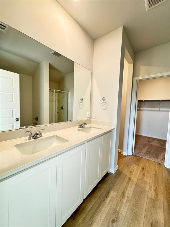 Rolling Ridge Phase 1 - Residential Lease