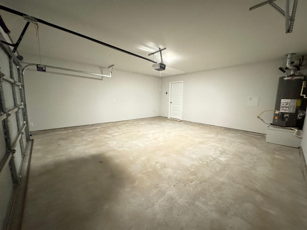 Rolling Ridge Phase 1 - Residential Lease