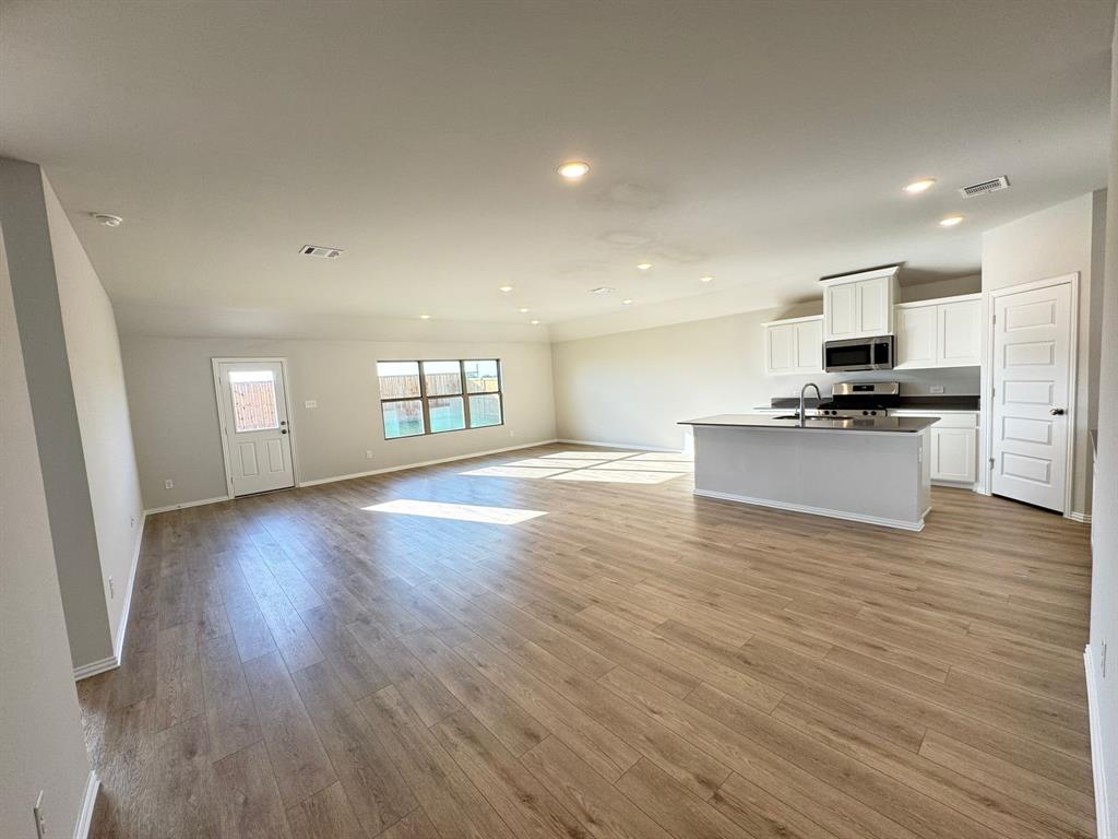 Rolling Ridge Phase 1 - Residential Lease