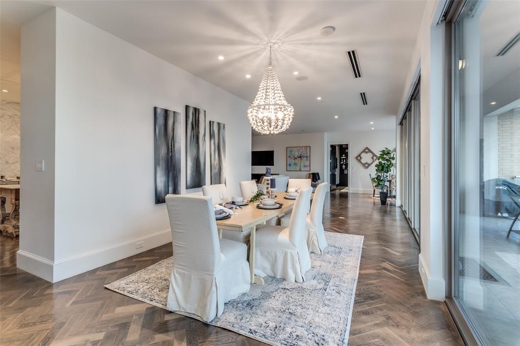 Residences At Stoneleigh Condos - Residential