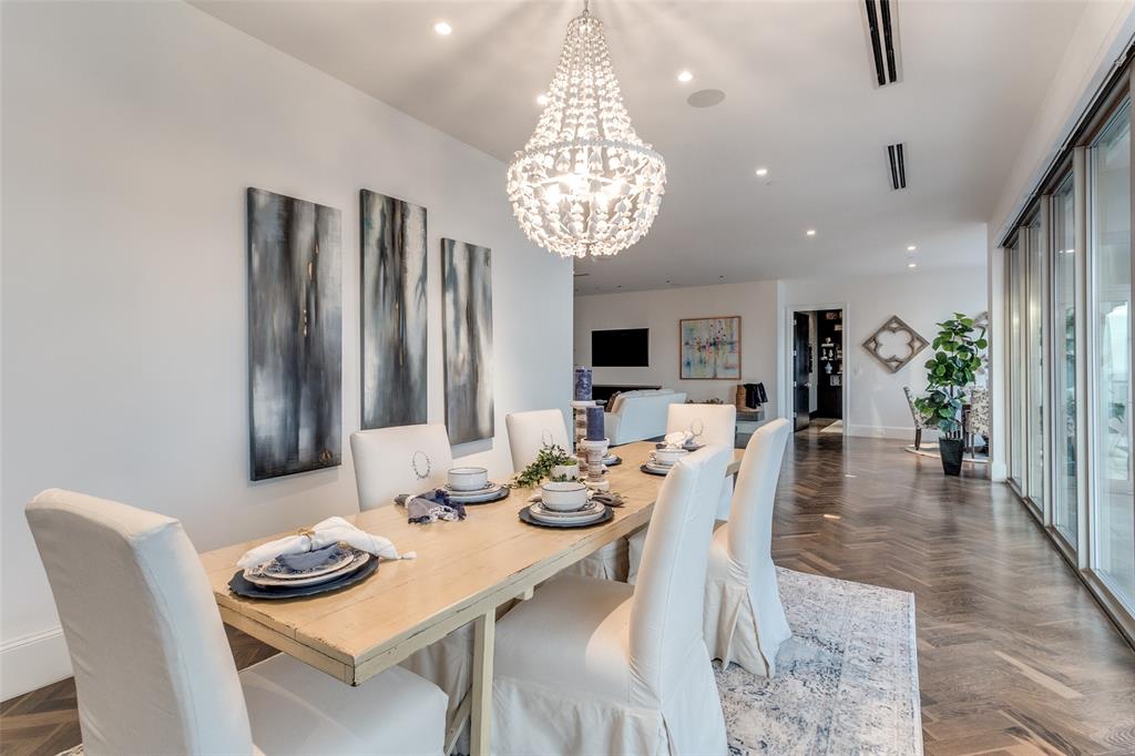 Residences At Stoneleigh Condos - Residential