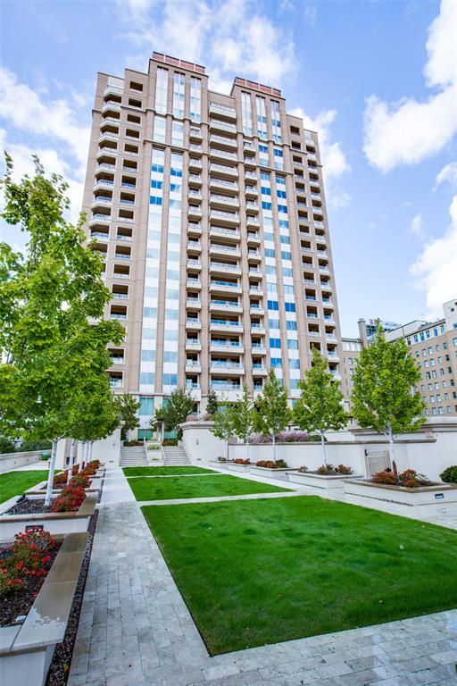 Residences At Stoneleigh Condos - Residential