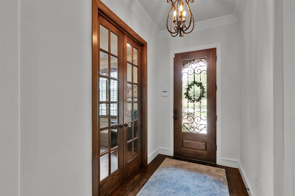 1713 Riviera Lane