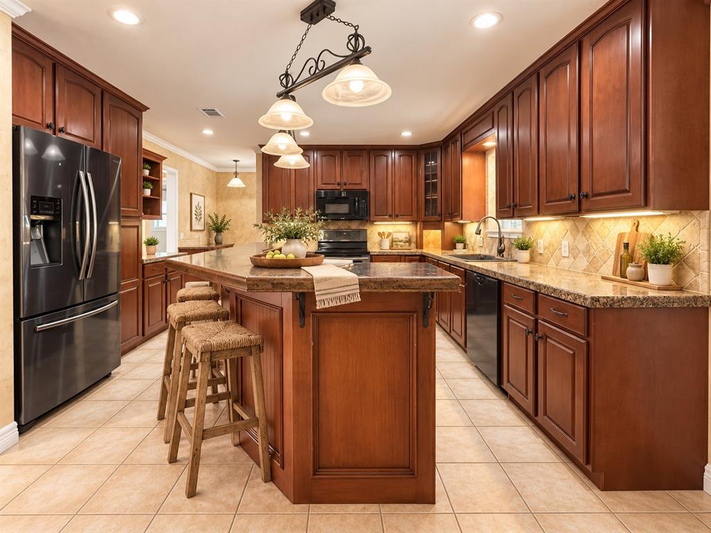 13672 County Road 2915