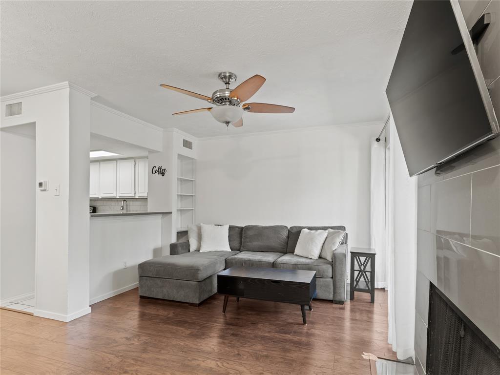 Ashton Square Condo - Residential Lease