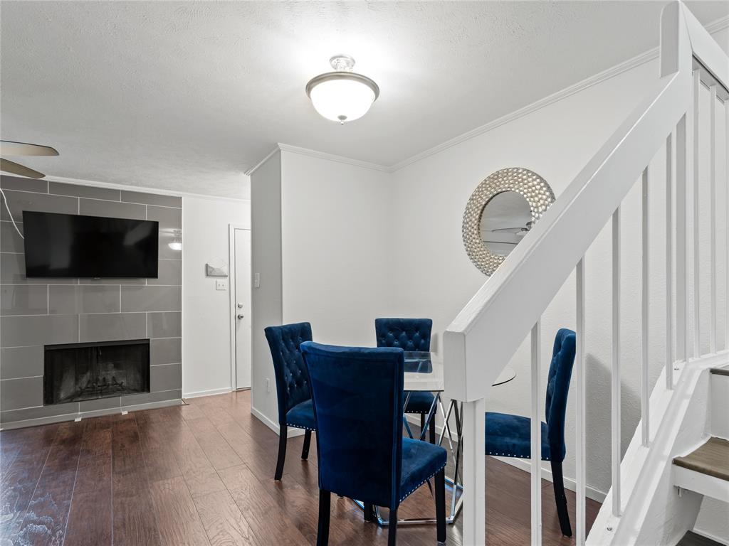 Ashton Square Condo - Residential Lease