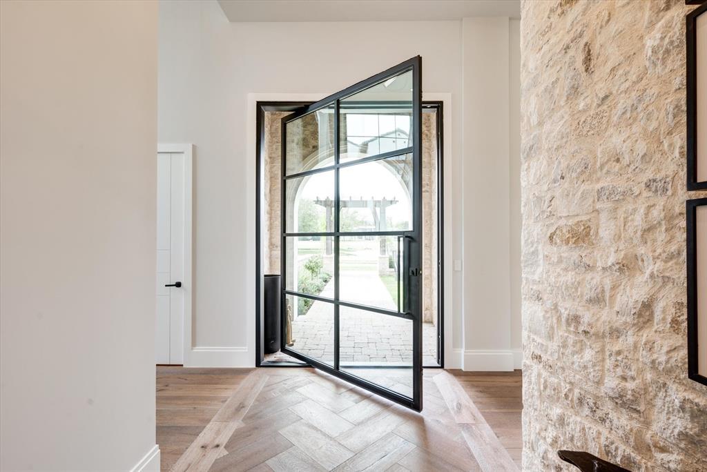 Oak Alley - Residential