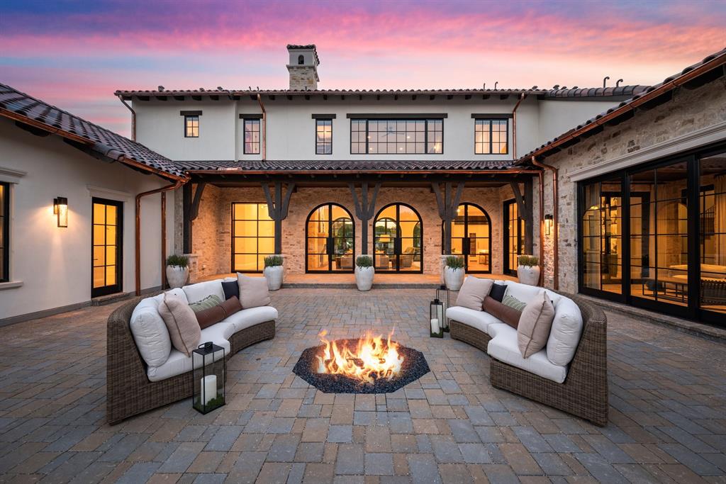 Oak Alley - Residential