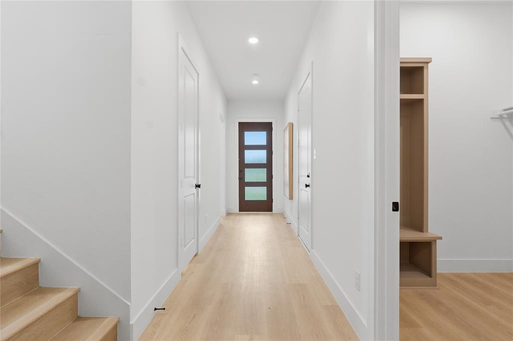 Woodville 350 Fr Woodville Cit - Residential