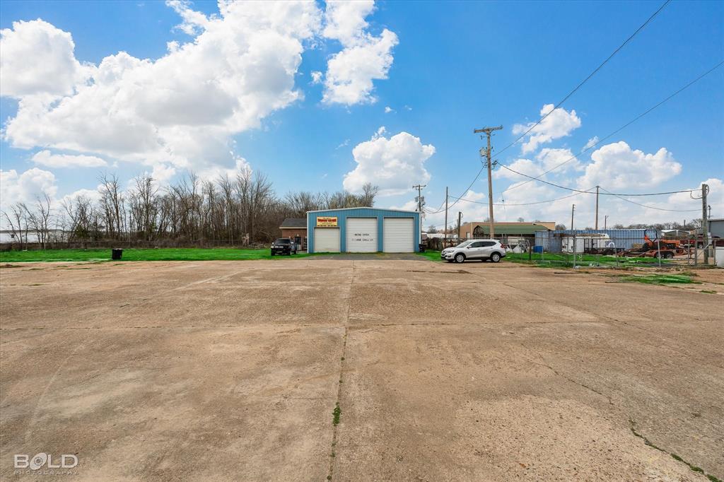 Bossier City, Louisiana 71111, United States, ,Commercial,Active,89844