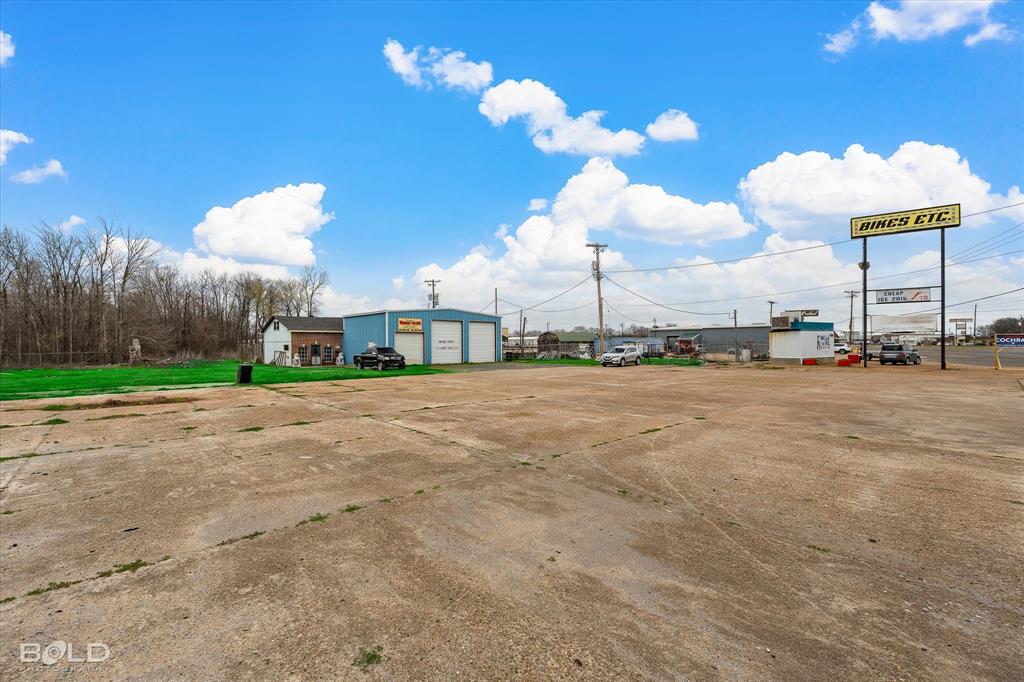 Bossier City, Louisiana 71111, United States, ,Commercial,Active,89844