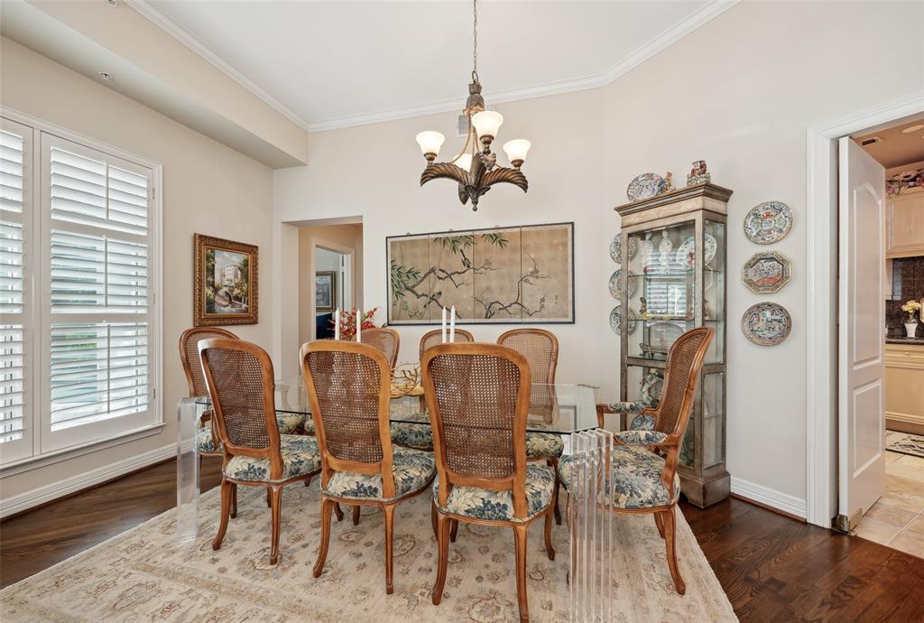 3401 Lee Parkway 102