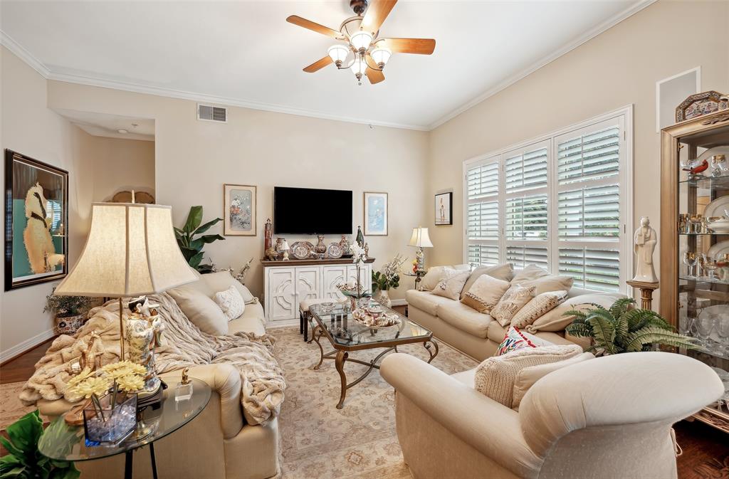 3401 Lee Parkway 102