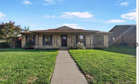 Property photo of 2213 Proctor Drive, Carrollton, TX 75007