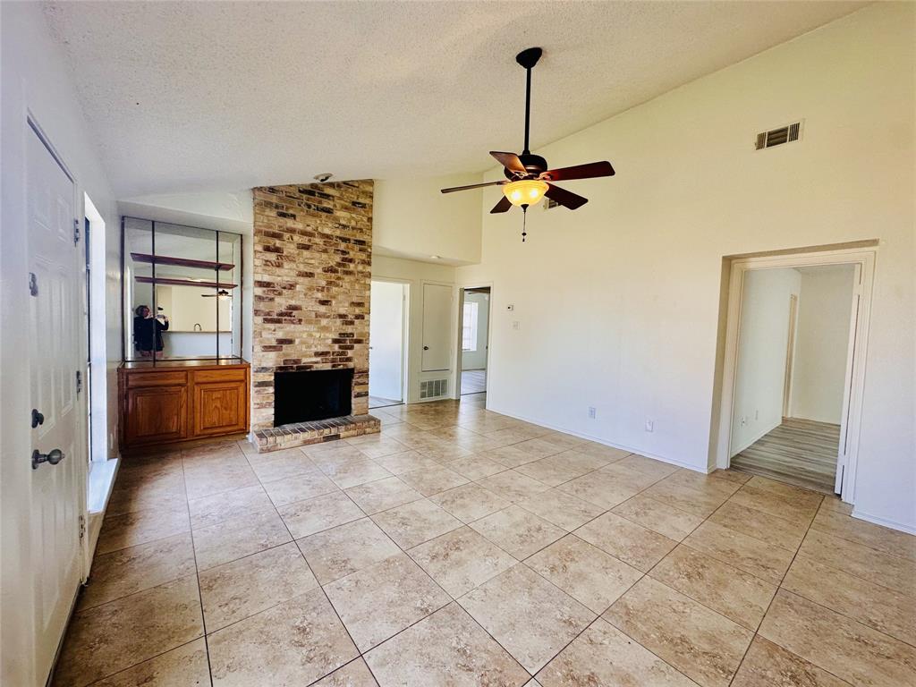1305 Cedar Ridge Drive