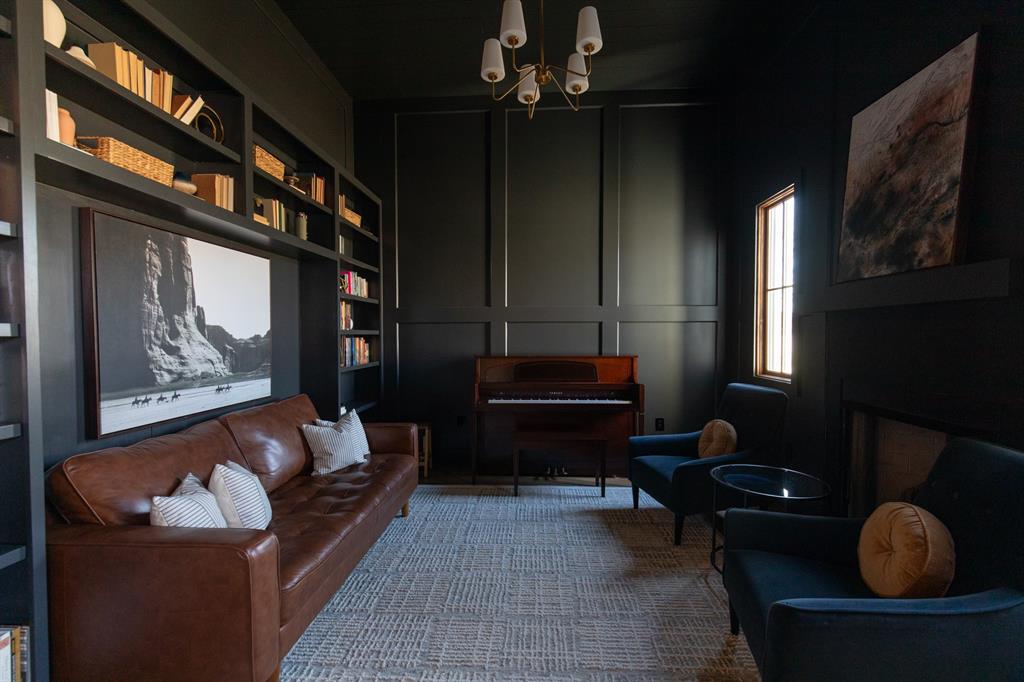 16006 Torrey Springs Boulevard