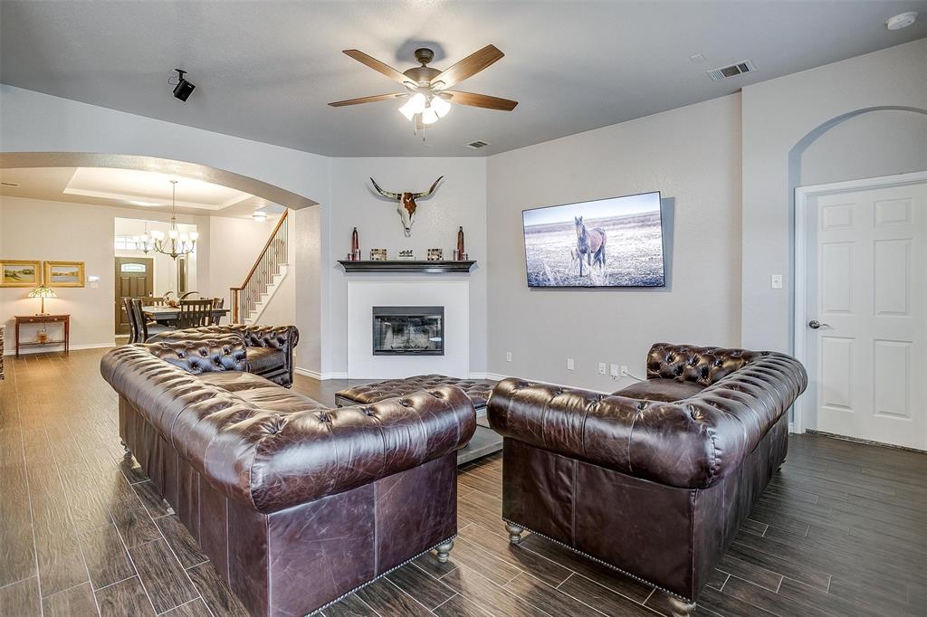 1013 Linden Drive