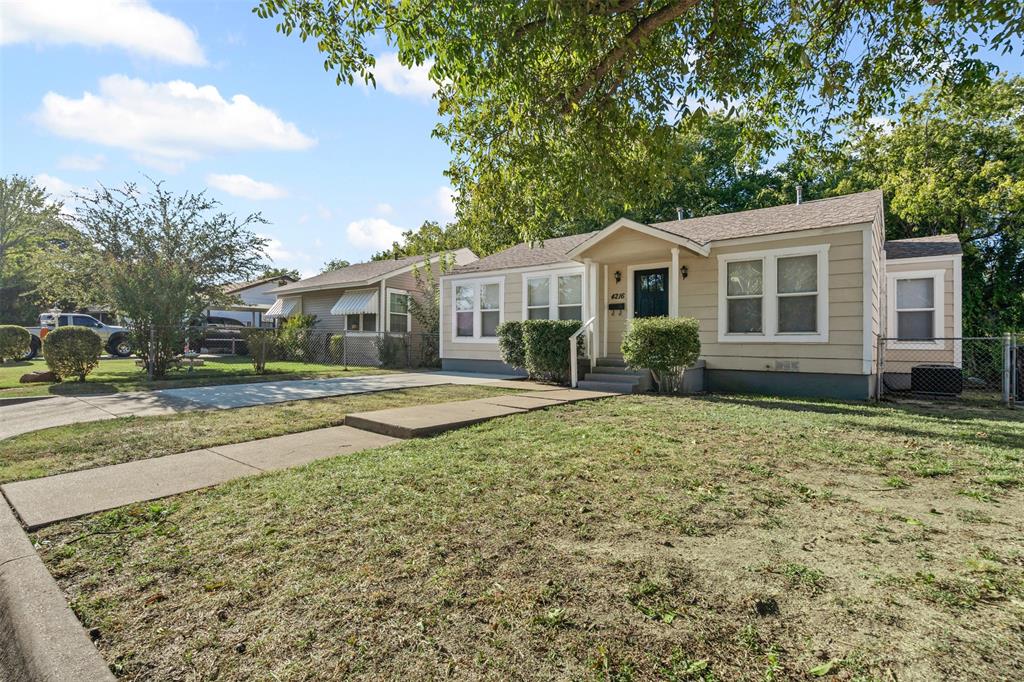 4216 Valentine Street