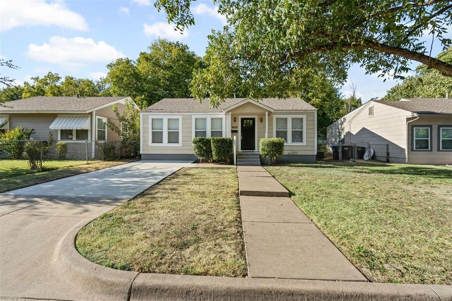 Back on the market after top-to-bottom updates! This refreshed 3-bedroom bungalow is move-in ready with new flooring throughout, renovated bathroom, new doors, and updated electrical. The kitchen features a new backsplash, white cabinetry, and granite countertops, all complemented by great natural light throughout. Enjoy a large 480 sq. ft. detached building with alley access — perfect for a studio, workshop, or storage. Ideally located in 76107, just blocks from Central Market and Dickies Arena, with quick access to I-30, Camp Bowie Blvd, TCU, and Downtown Fort Worth.