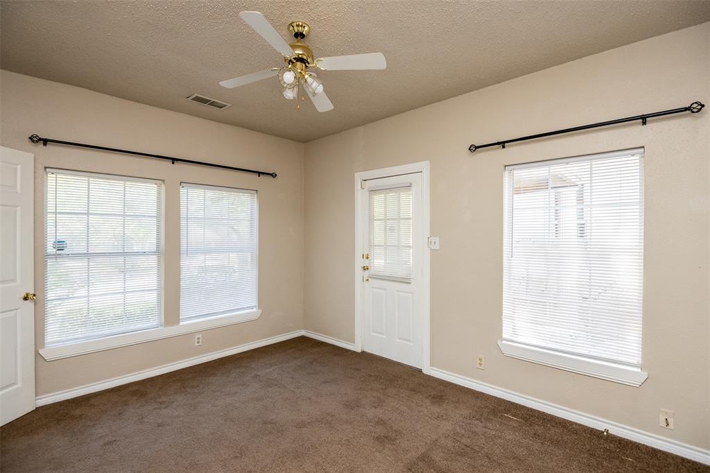 South Hemphill Heights Add - Residential Lease