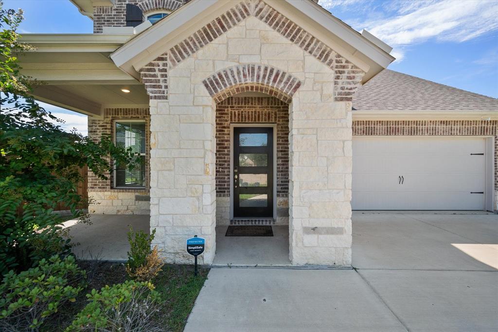 12 Dobbins Crossing