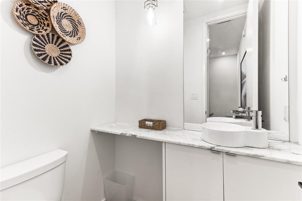 3816 San Jacinto Condo - Residential Lease