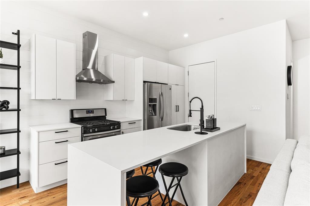 3816 San Jacinto Condo - Residential Lease