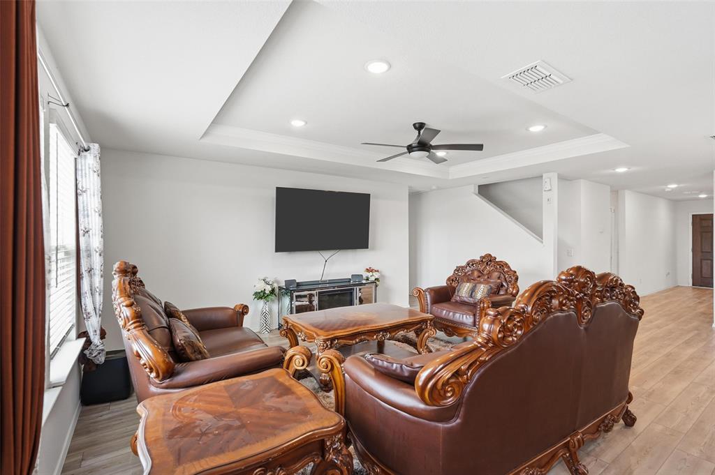 Devonshire Village 6 - Residential