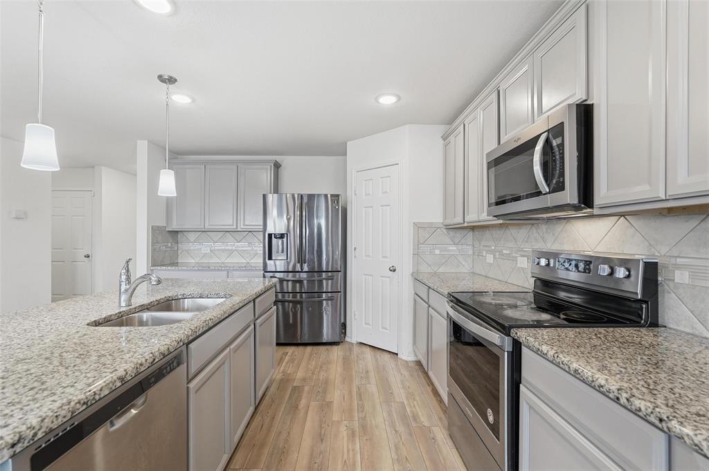 Devonshire Village 6 - Residential