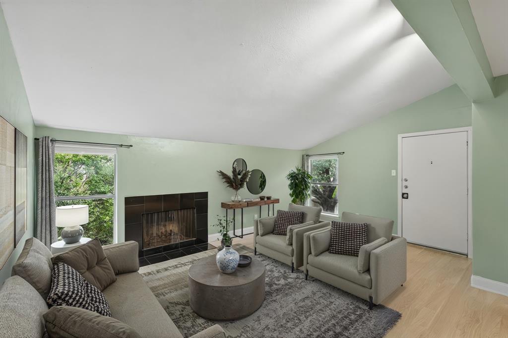 Las Colonitas Condo - Residential Lease