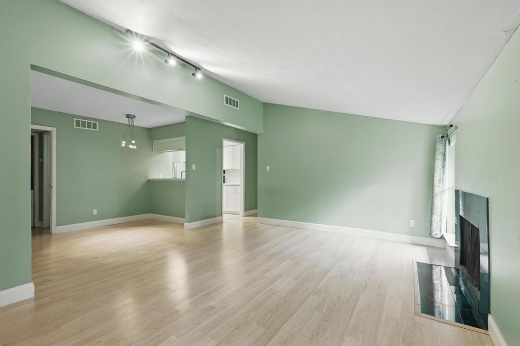 Las Colonitas Condo - Residential Lease