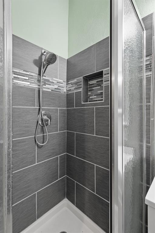 Las Colonitas Condo - Residential Lease