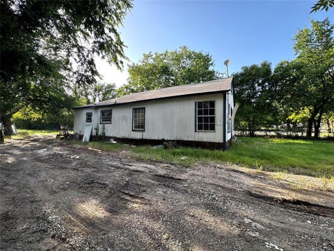 Photo of 3327 Peoria Street, Dallas, TX 75212 (MLS # 21336983)