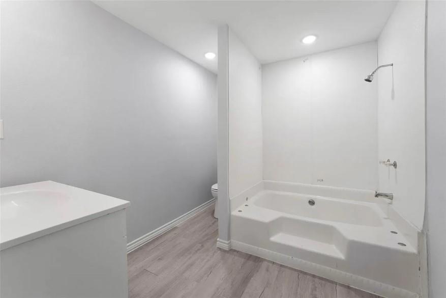 Burnett, Norbon - Residential