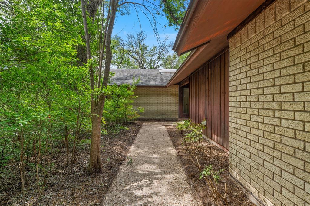 7821 Tallahassee Road